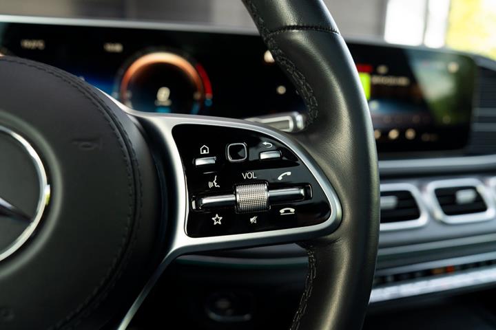 Sort Mercedes GLE350 de fra 2021
