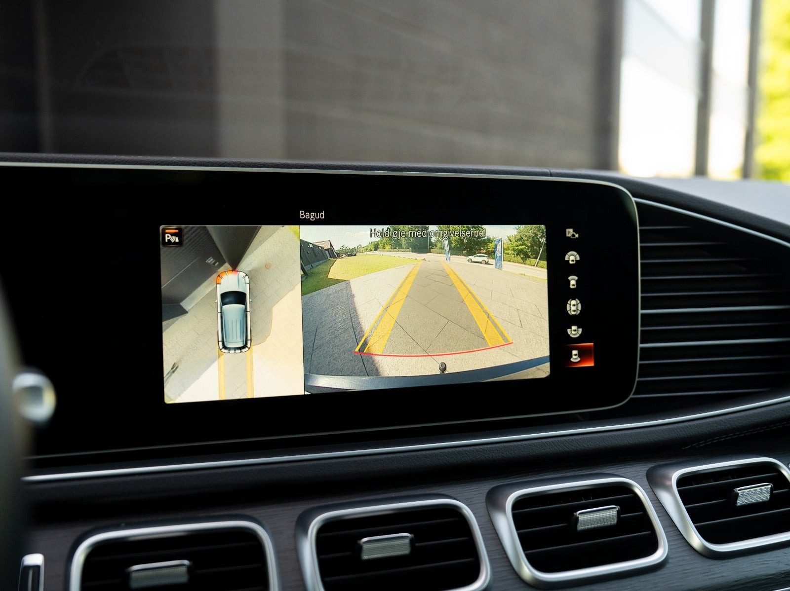 Sort Mercedes GLE350 de fra 2021