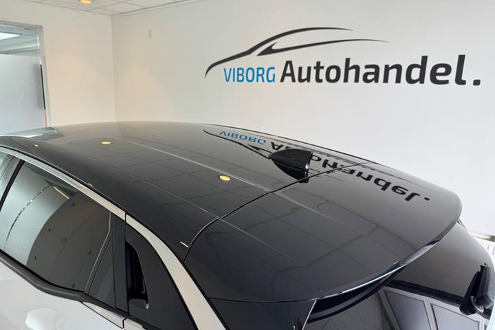 Hvid Renault Megane E-Tech fra 2023