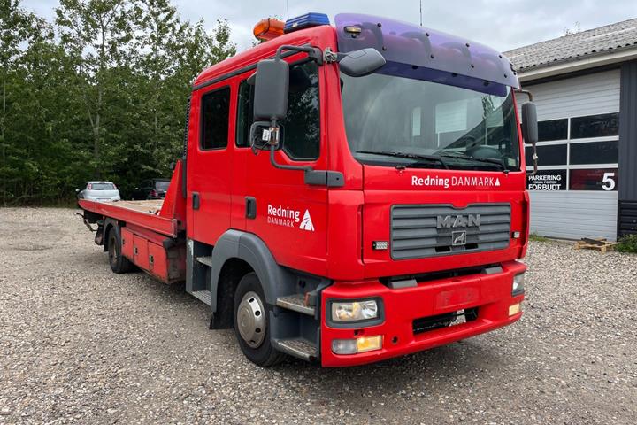 undefined MAN TGL 12.210 BL 4x2 fra 2008 set udefra