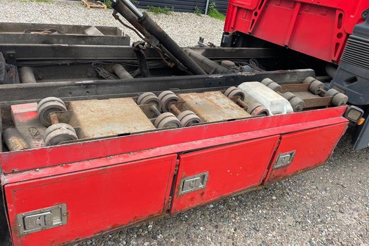 undefined MAN TGL 12.210 BL 4x2 fra 2008 set udefra