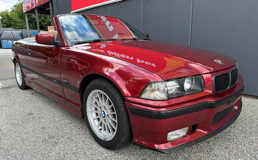 BMW 325i 2,5 Cabriolet