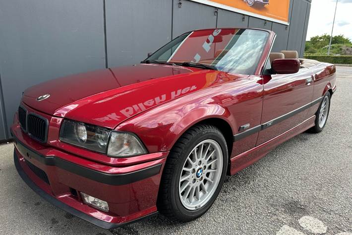 undefined BMW 325i fra 1993