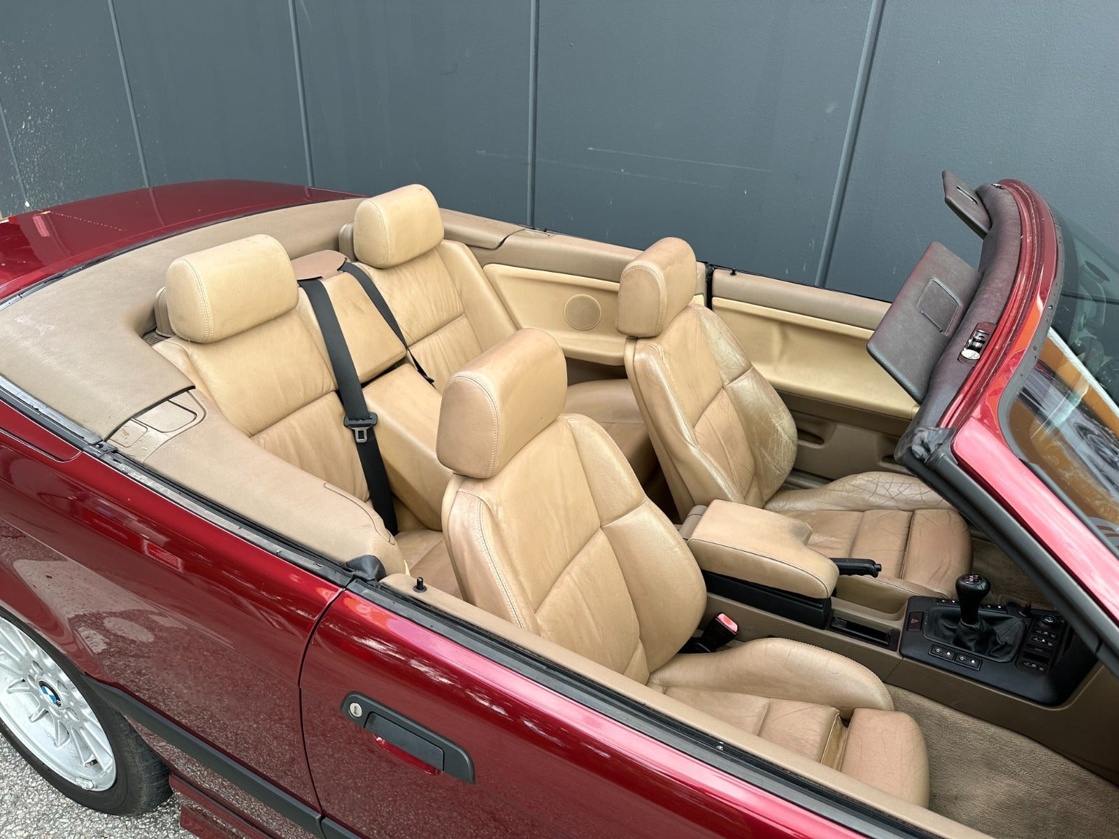 undefined BMW 325i fra 1993