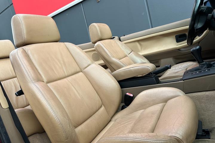 undefined BMW 325i fra 1993