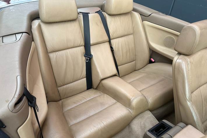 undefined BMW 325i fra 1993