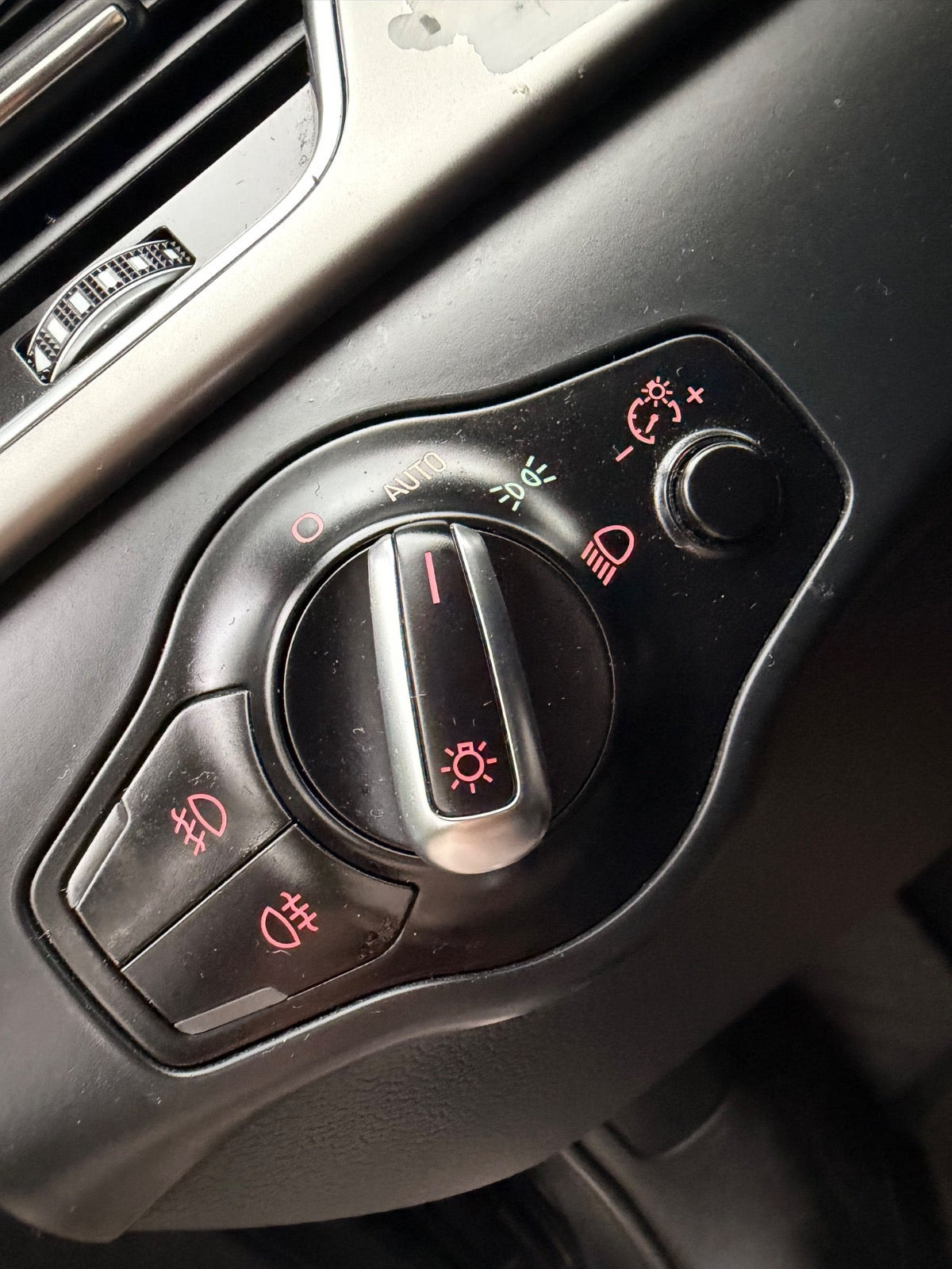 undefined Audi A4 fra 2013