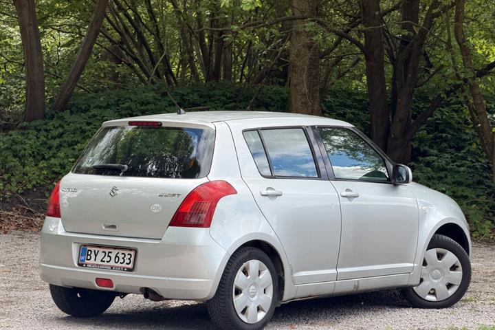 undefined Suzuki Swift fra 2006