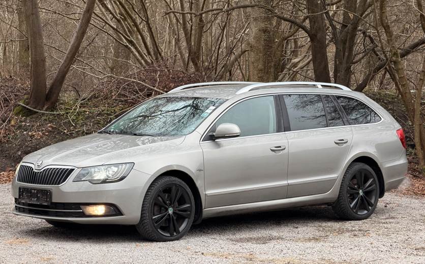 Skoda Superb 2,0 TDi 170 Elegance Combi DSG