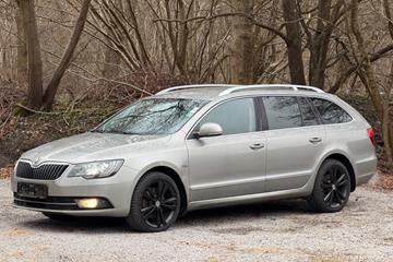 Skoda Superb 2,0 TDi 170 Elegance Combi DSG