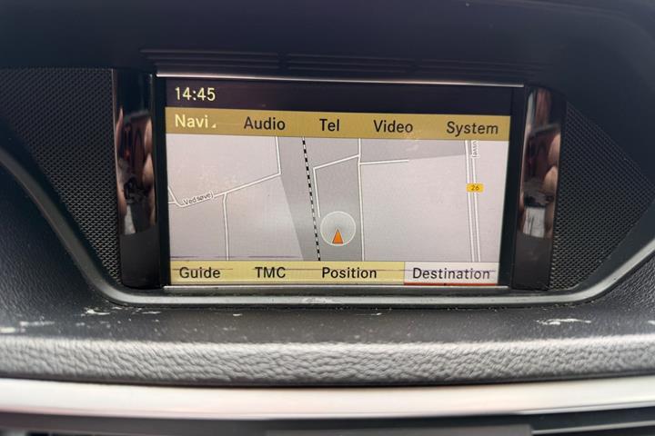 undefined Mercedes E200 fra 2011