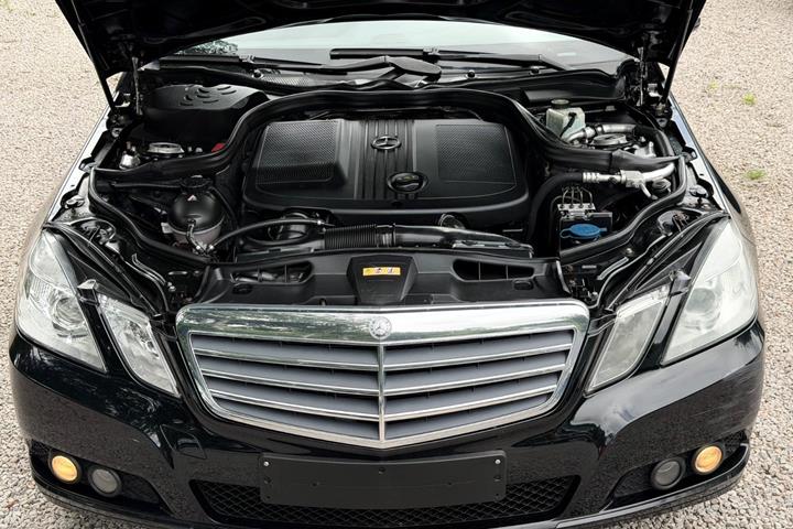 undefined Mercedes E200 fra 2011