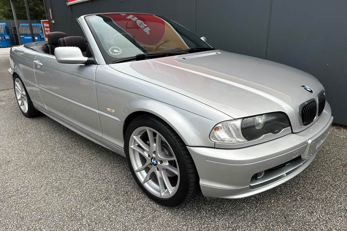 undefined BMW 325Ci fra 2000