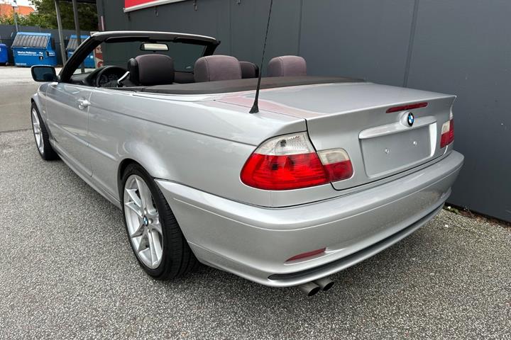 undefined BMW 325Ci fra 2000