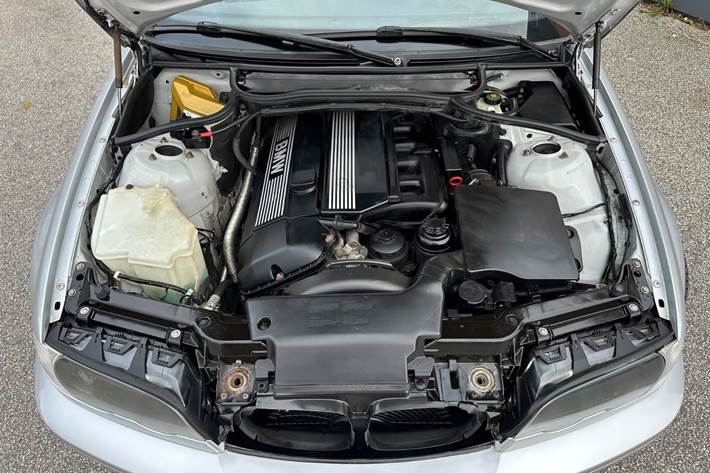 undefined BMW 325Ci fra 2000