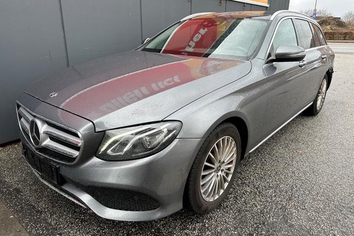 undefined Mercedes E350 d fra 2017