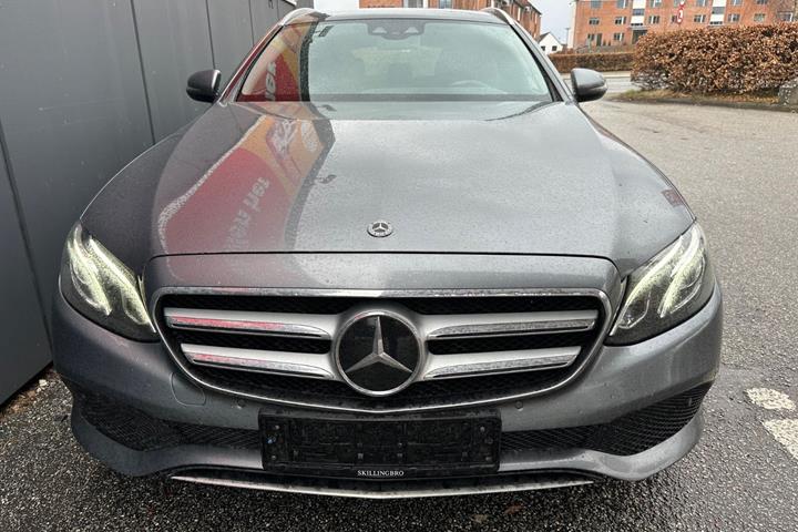 undefined Mercedes E350 d fra 2017