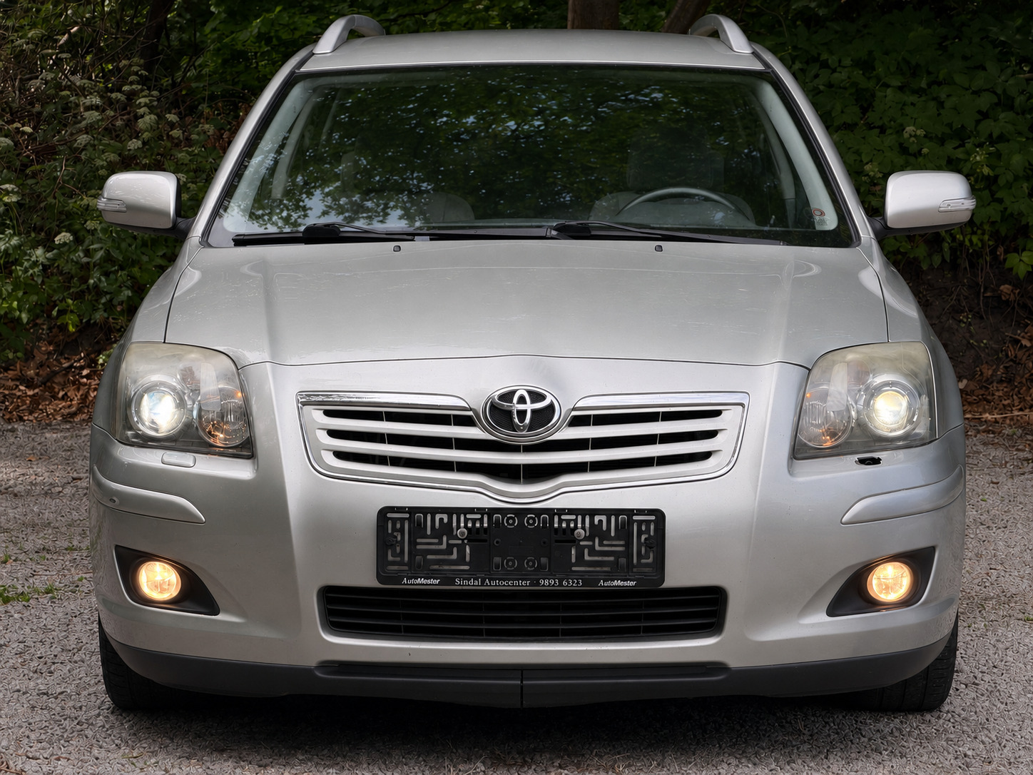 undefined Toyota Avensis fra 2008