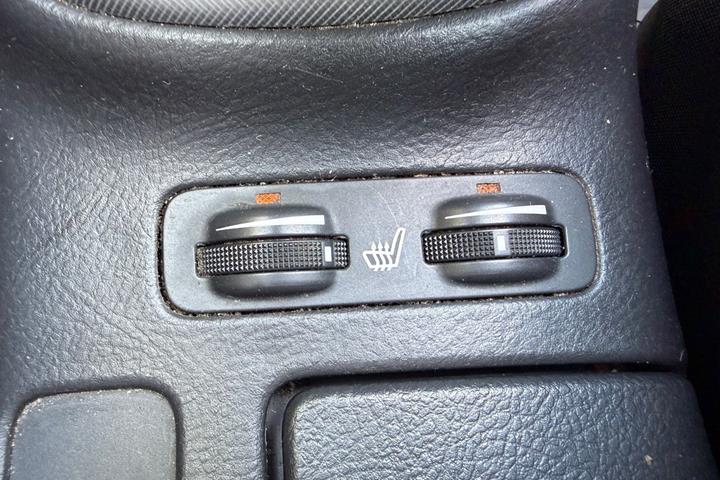 undefined Toyota Avensis fra 2008