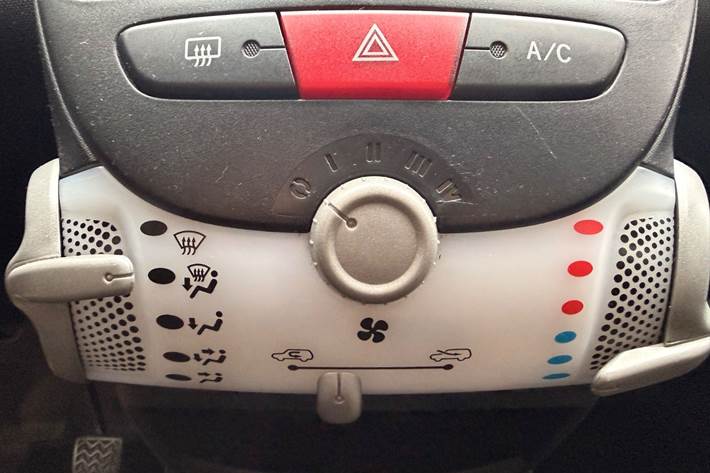 undefined Peugeot 107 fra 2014