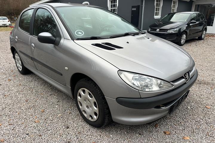 undefined Peugeot 206 fra 2005