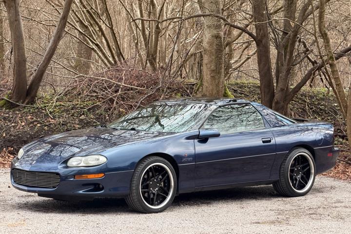 undefined Chevrolet Camaro fra 1998