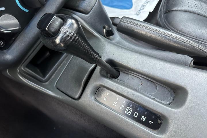 undefined Chevrolet Camaro fra 1998
