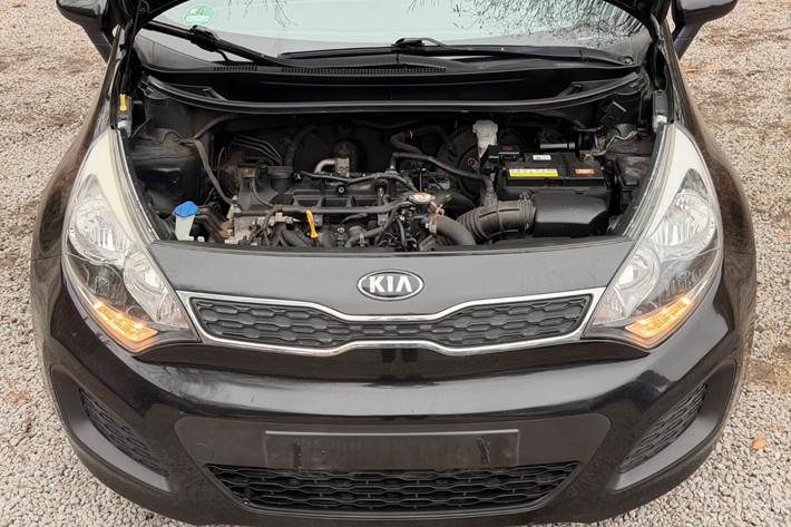 Sort Kia Rio fra 2014