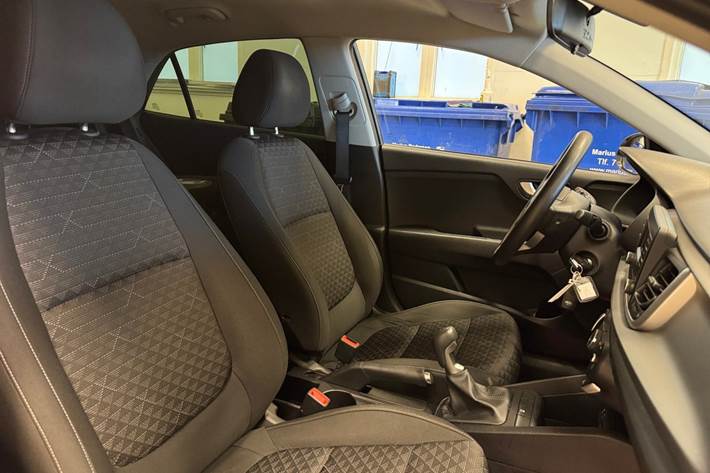 Sort Kia Rio fra 2017