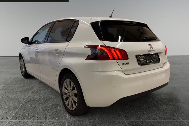 Hvid Peugeot 308 fra 2019