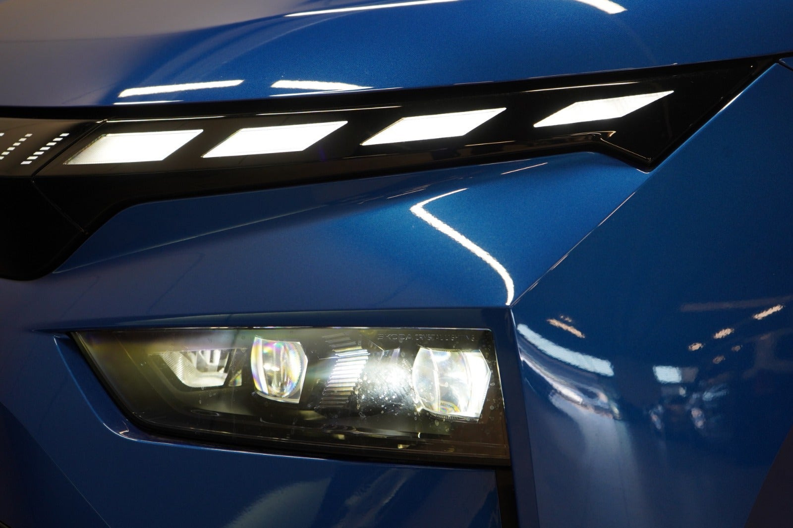Blå Skoda Enyaq fra 2026
