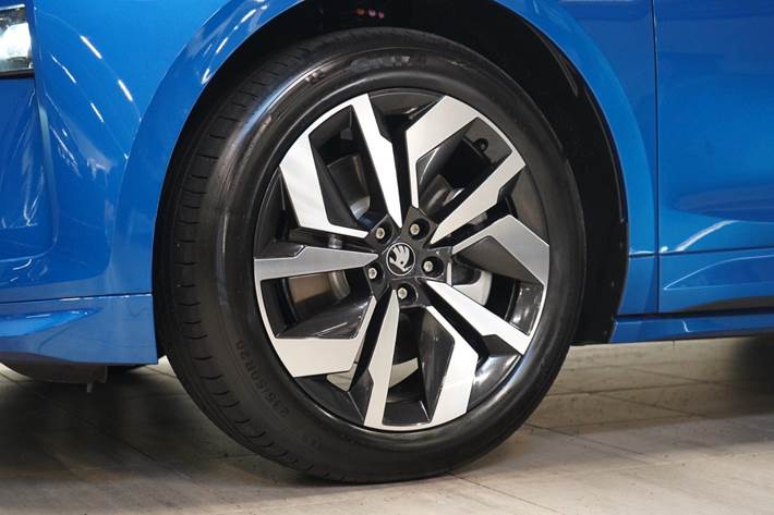 Blå Skoda Enyaq fra 2026