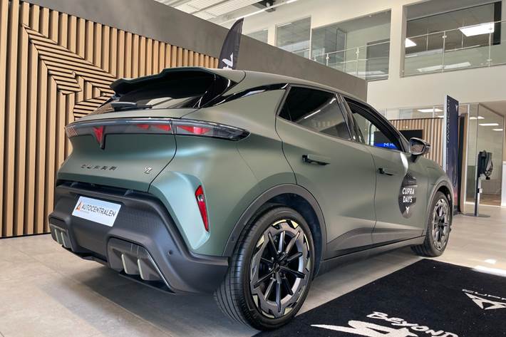 Grøn Cupra Raval fra 2026