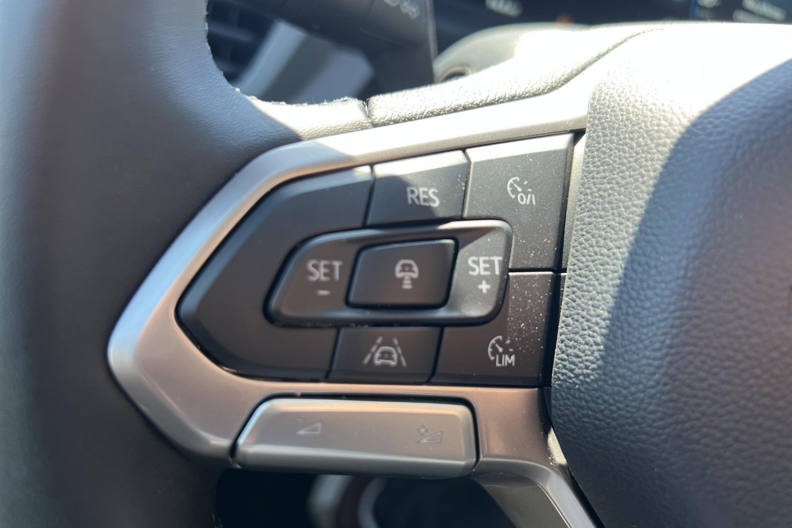 Hvid VW Transporter fra 2026
