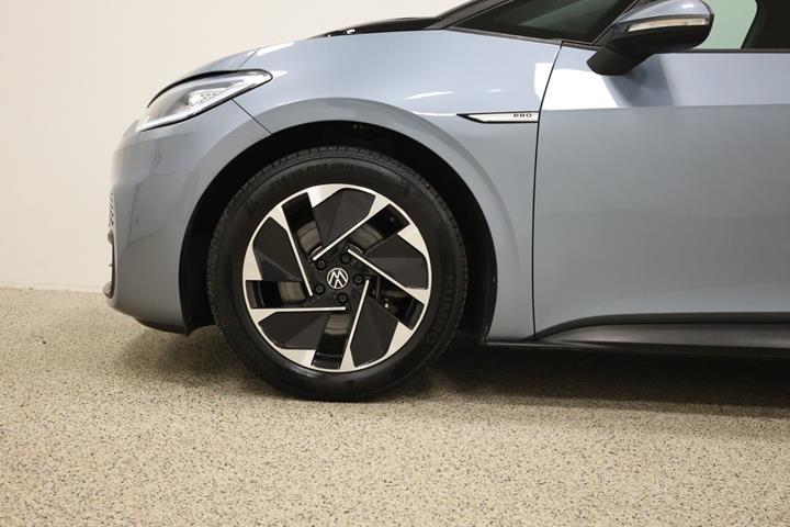 Blå VW ID.3 fra 2020