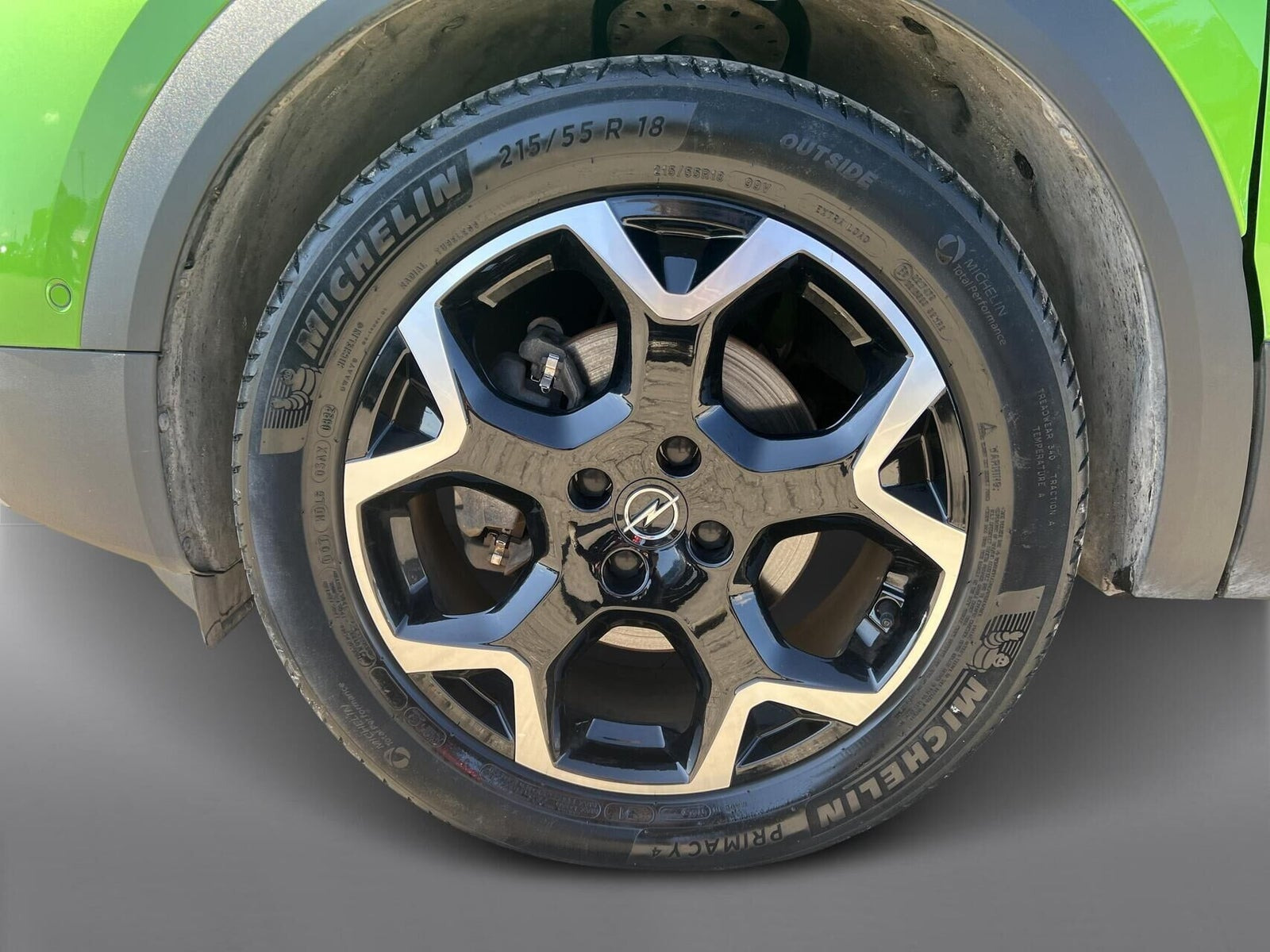 Grøn Opel Mokka-e fra 2022