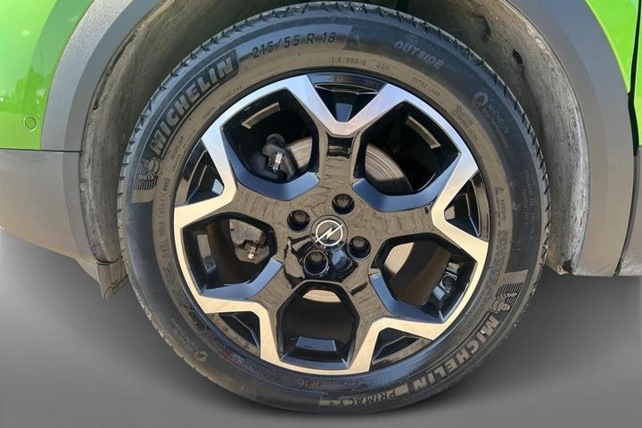Grøn Opel Mokka-e fra 2022