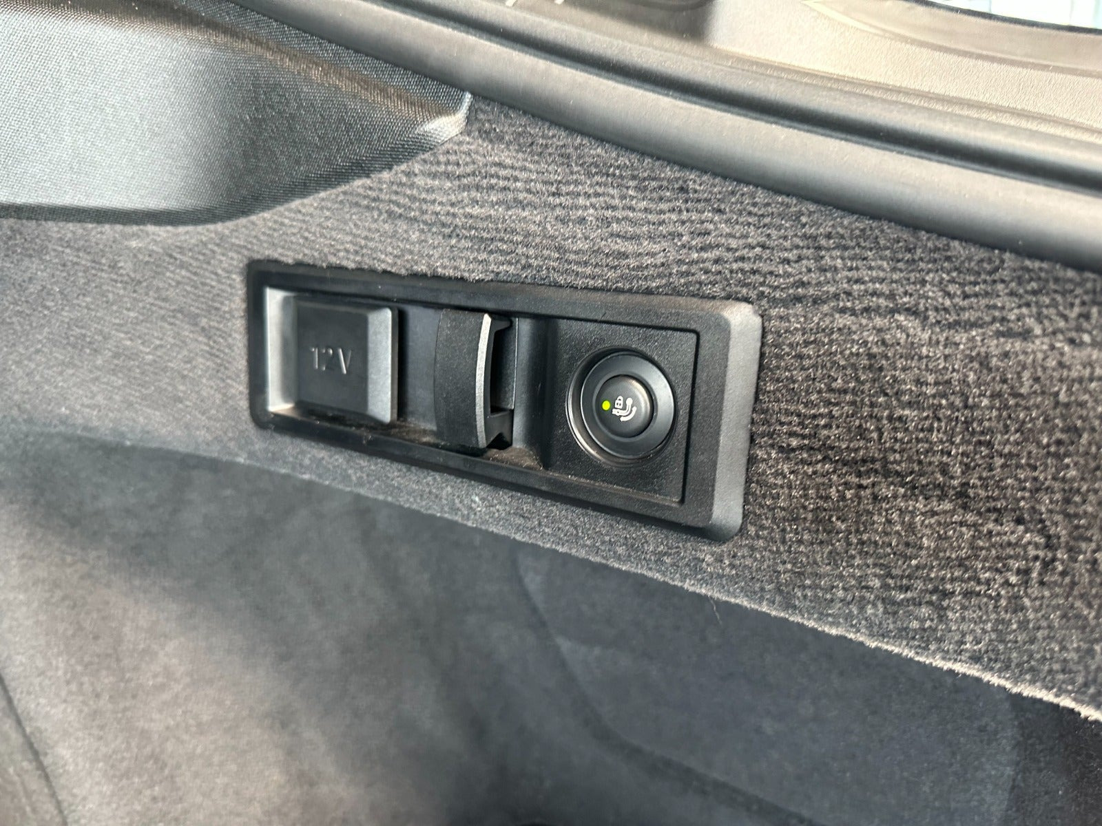 Sort BMW i4 fra 2023