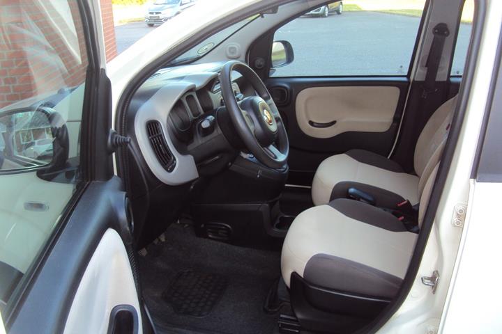 Hvid Fiat Panda fra 2013