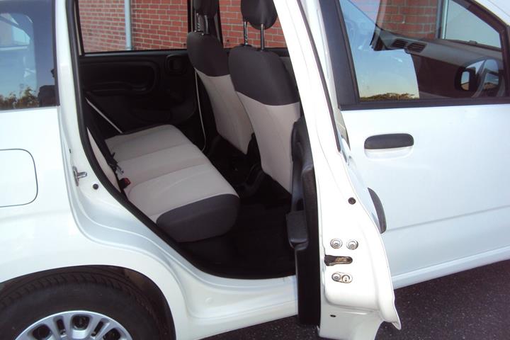 Hvid Fiat Panda fra 2013
