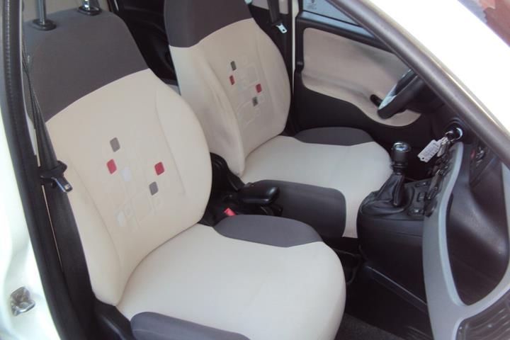 Hvid Fiat Panda fra 2013