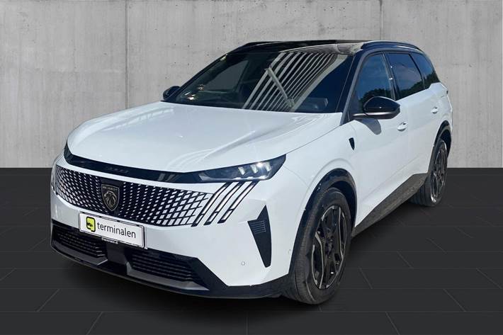 Hvid Peugeot e-5008 fra 2025