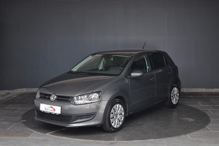 Grå VW Polo fra 2010