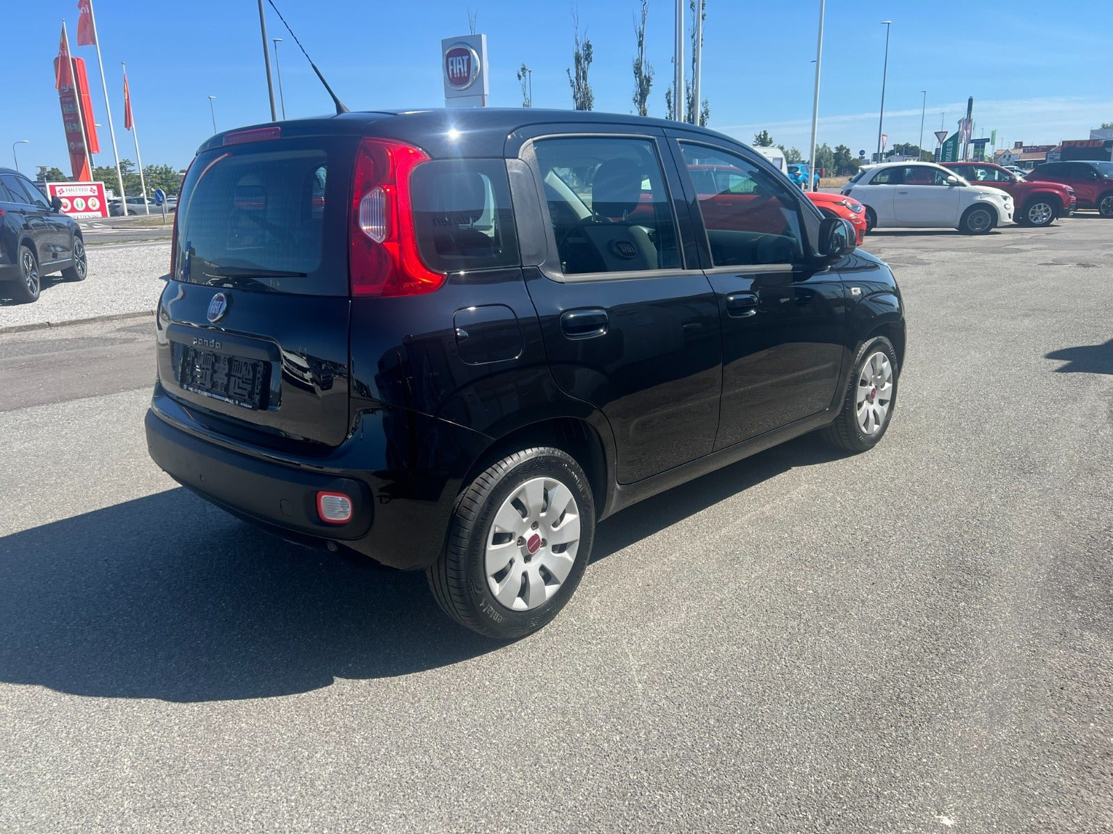 Sort Fiat Panda fra 2018
