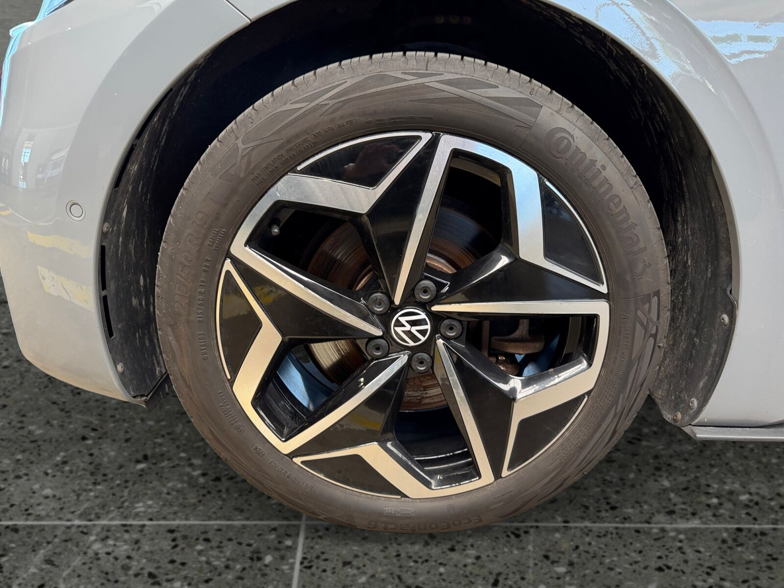 Grå VW ID.3 fra 2023