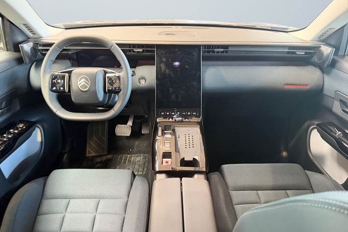 Grå Citroën ë-C5 Aircross fra 2025