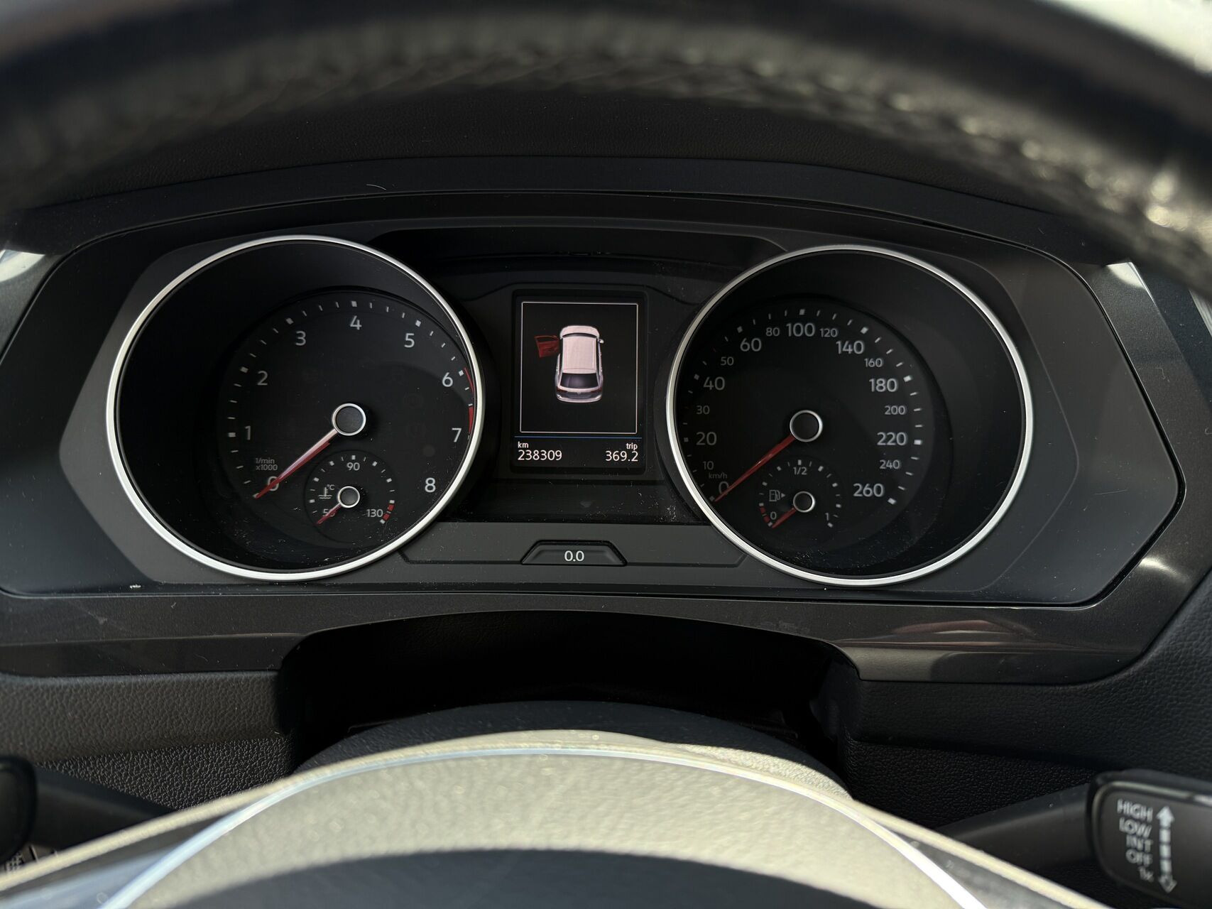 Sort VW Tiguan fra 2017