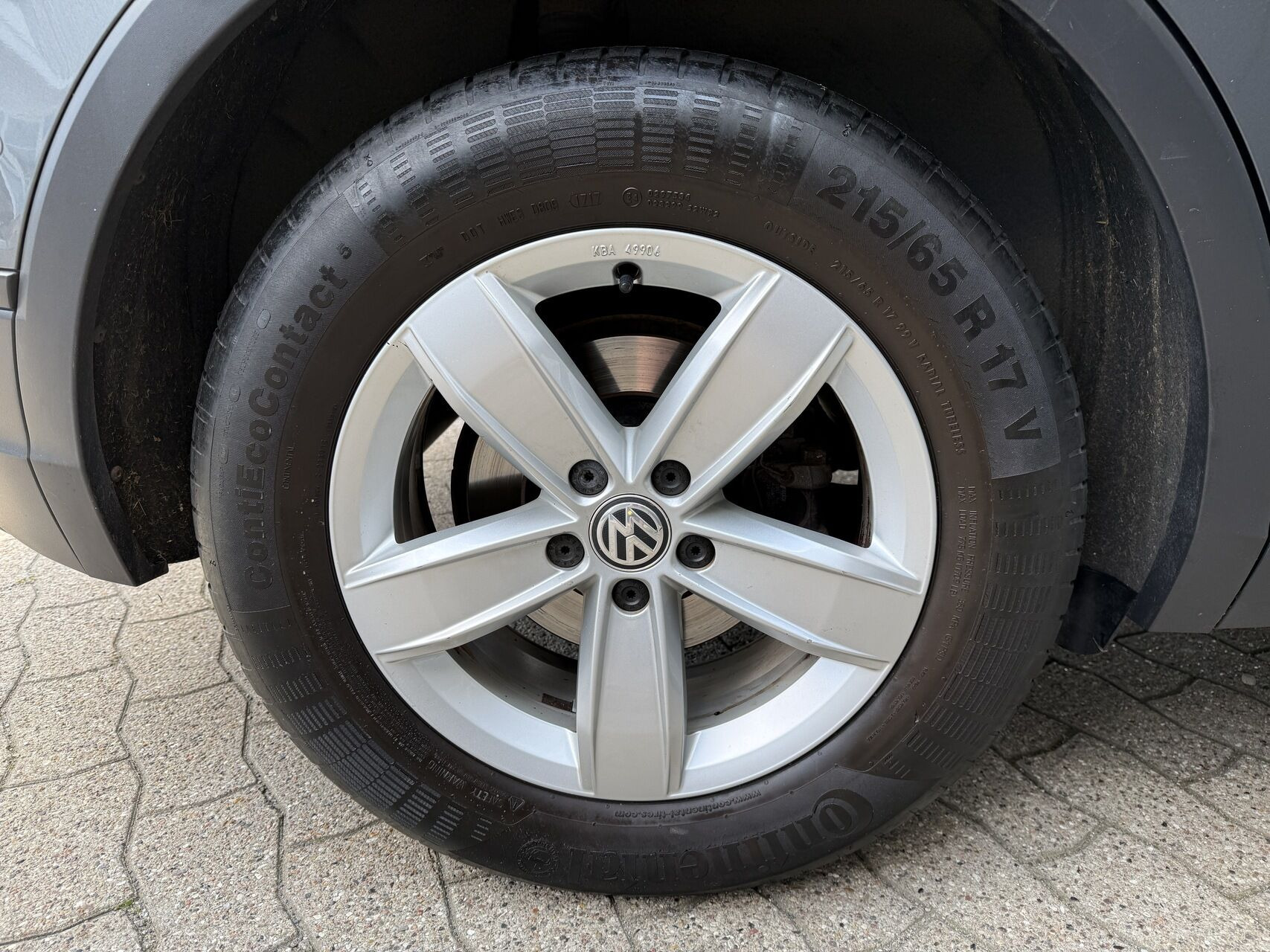 Sort VW Tiguan fra 2017