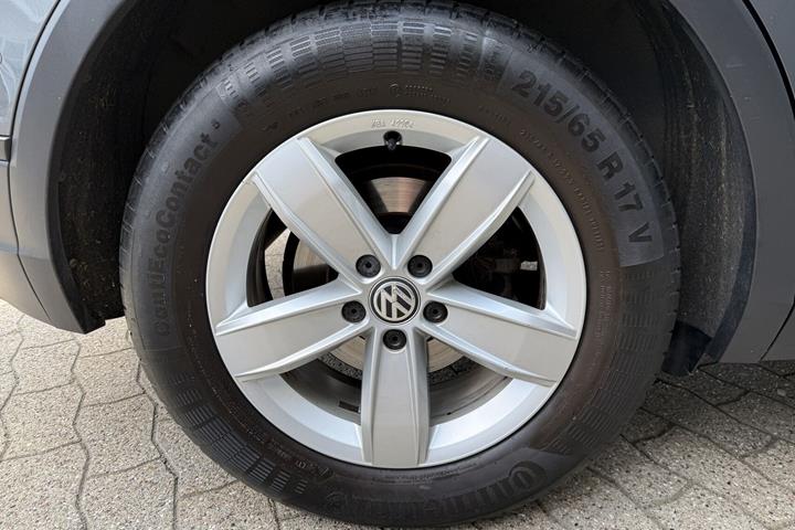 Sort VW Tiguan fra 2017
