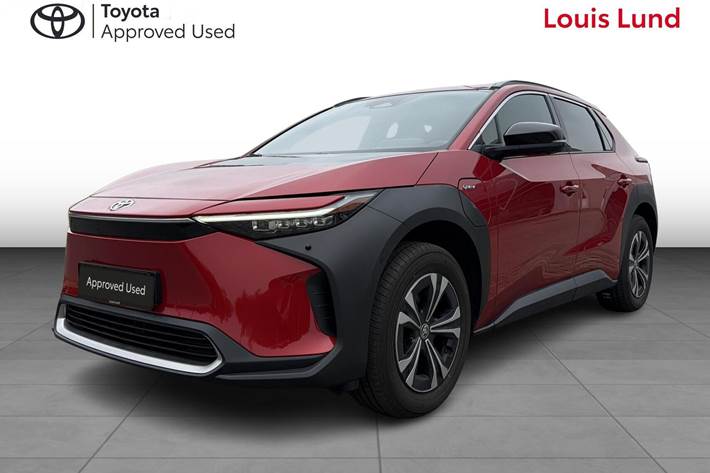 Rød Toyota BZ4X fra 2025
